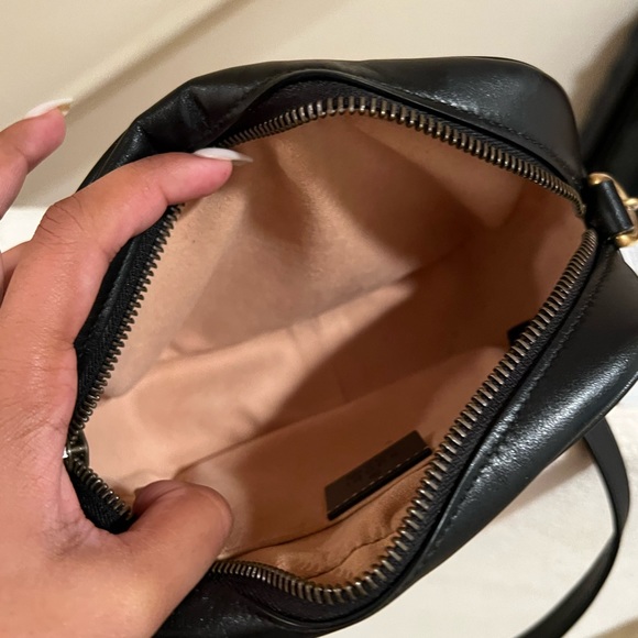 Gucci Marmont Shoulder Bag - Picture 7 of 10